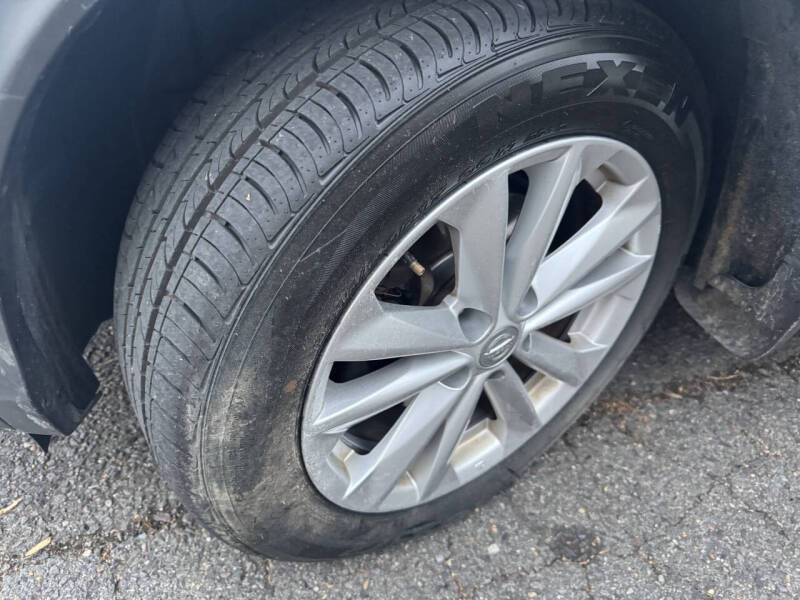 2017 Nissan Rogue Sport S