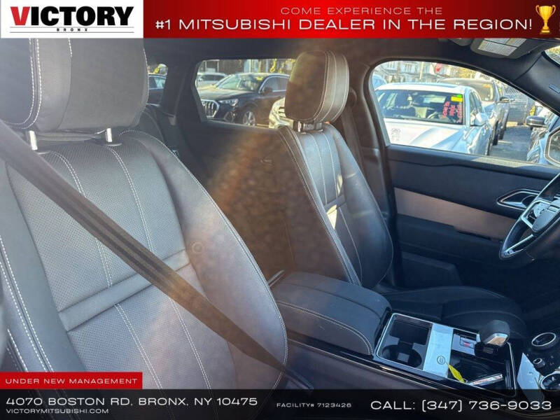 2022 Land Rover Range Rover Velar P250 R-Dynamic S