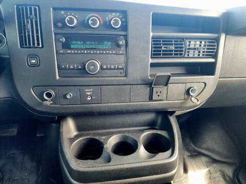 2017 GMC Savana 2500