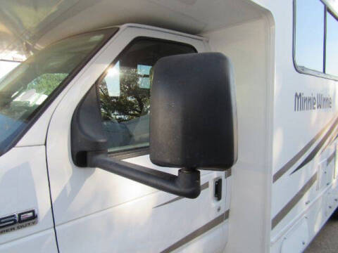 2017 Ford E-Series E-450 SD