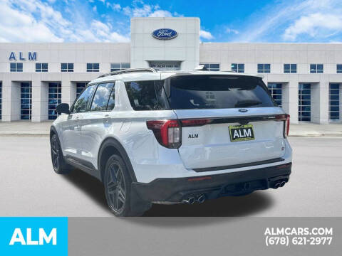 2025 Ford Explorer ST