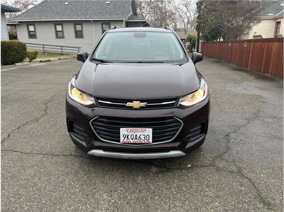 Dk. Red 2021 Chevrolet Trax LT AWD LT 4dr Crossover 2