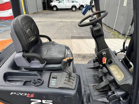2007 Doosan D25s-5