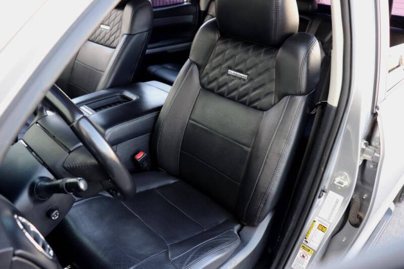 2014 Toyota Tundra Platinum