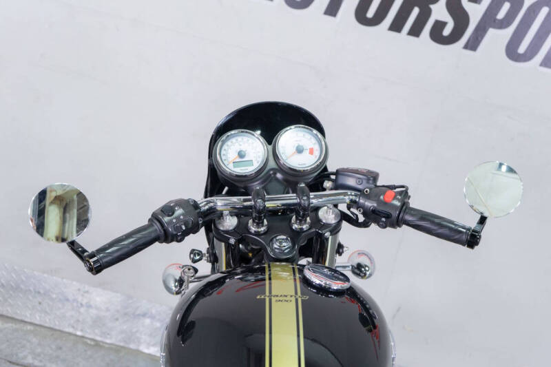2015 Triumph Thruxton