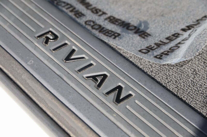 2022 Rivian R1T Adventure