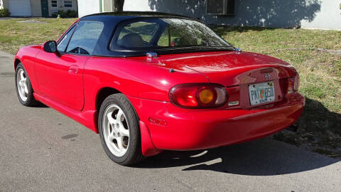 2000 Mazda MX-5 Miata