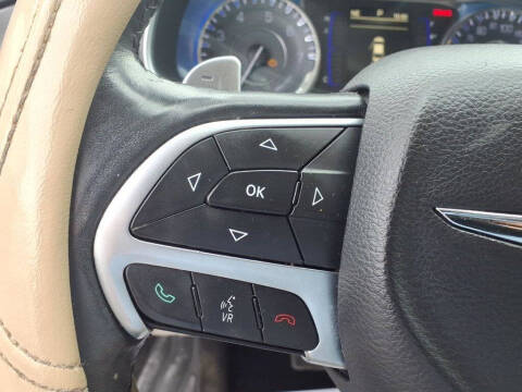 2017 Chrysler 200 Limited Platinum