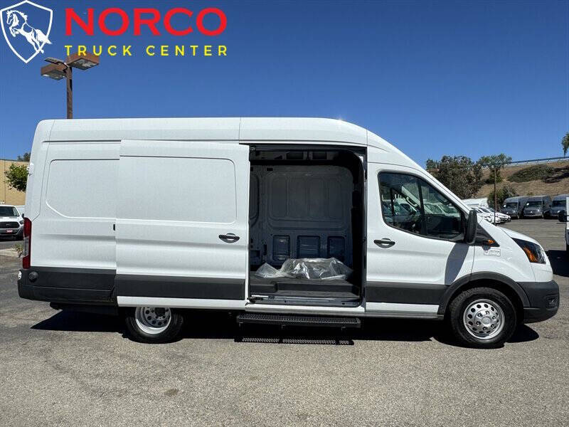 2022 Ford Transit 350 HD