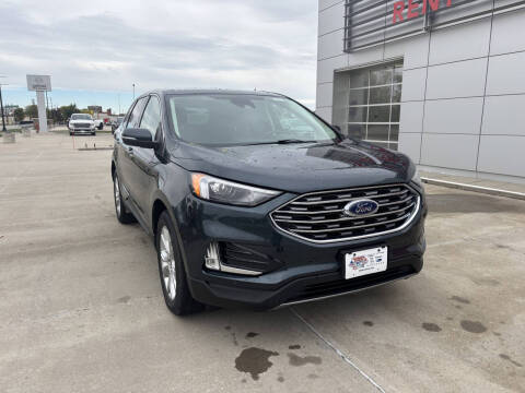2024 Ford Edge Titanium