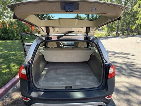 2011 Volvo XC70 T6