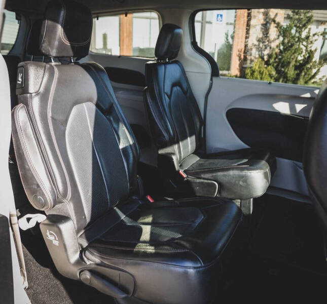 2019 Chrysler Pacifica Touring L