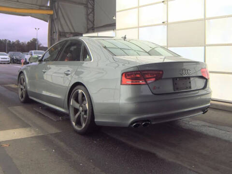 2013 Audi S8 4.0T quattro