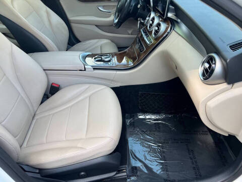 2017 Mercedes-Benz C-Class C 300