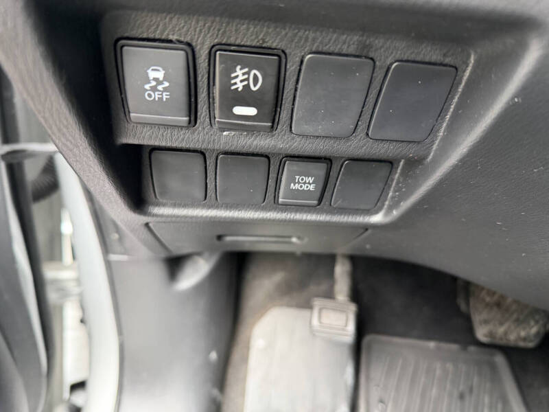 2018 Nissan Pathfinder S