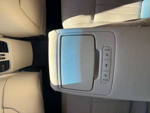 2015 Hyundai Genesis