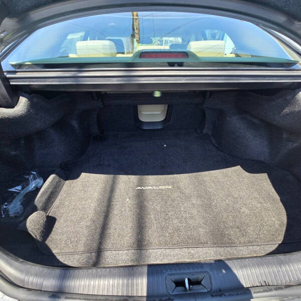 2008 Toyota Avalon XL