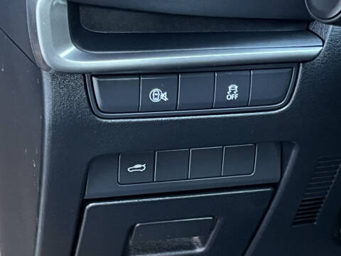 2024 Mazda Mazda3 Sedan 2.5 S Select Sport