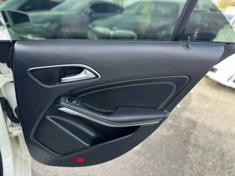 2014 Mercedes-Benz CLA CLA 250