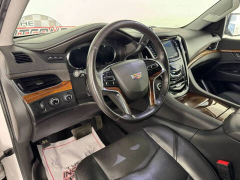 2019 Cadillac Escalade ESV Luxury