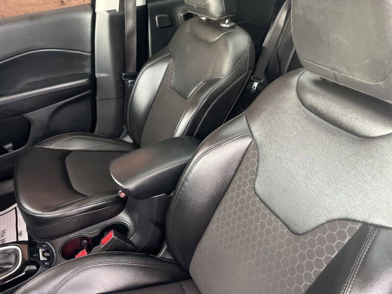 2021 Jeep Compass Altitude