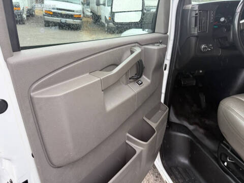 2019 Chevrolet Express 2500