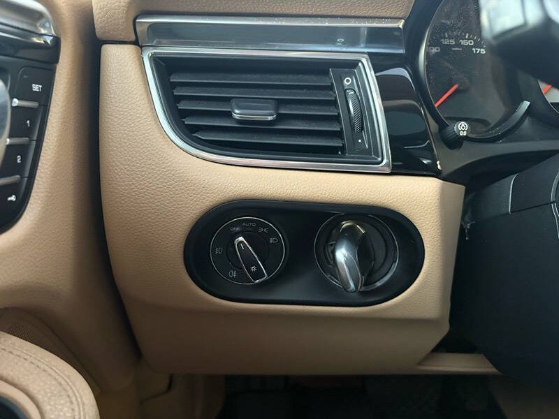 2015 Porsche Macan S