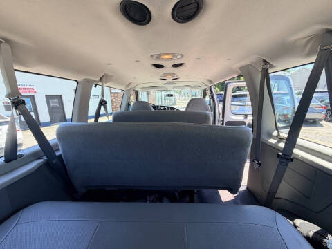 2006 Ford E-Series E-350 SD XL
