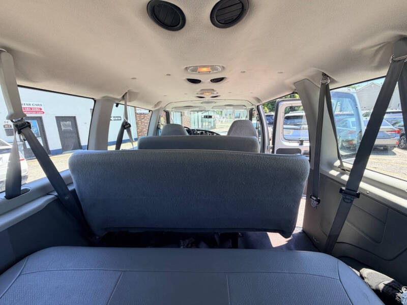 2006 Ford E-Series E-350 SD XL