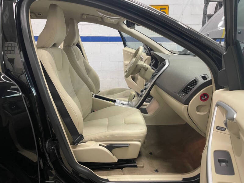2012 Volvo XC60 3.2 Premier