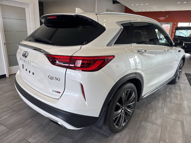 2020 Infiniti QX50 Essential