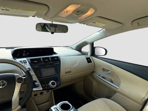 2012 Toyota Prius v Two