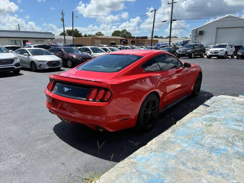 2017 Ford Mustang EcoBoost