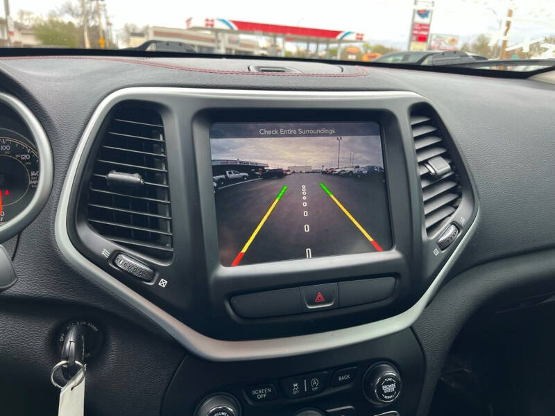 2017 Jeep Cherokee Trailhawk