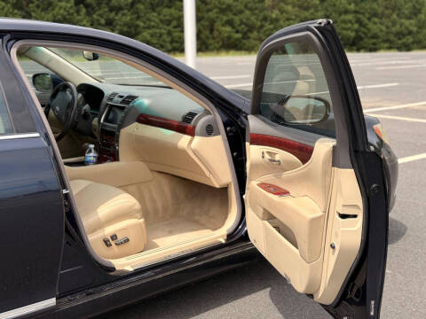 2007 Lexus LS 460