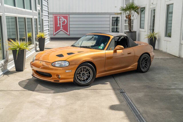 2000 Mazda MX-5 Miata 11