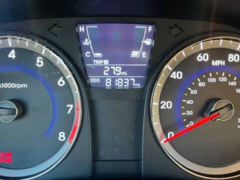 2012 Hyundai Accent GS