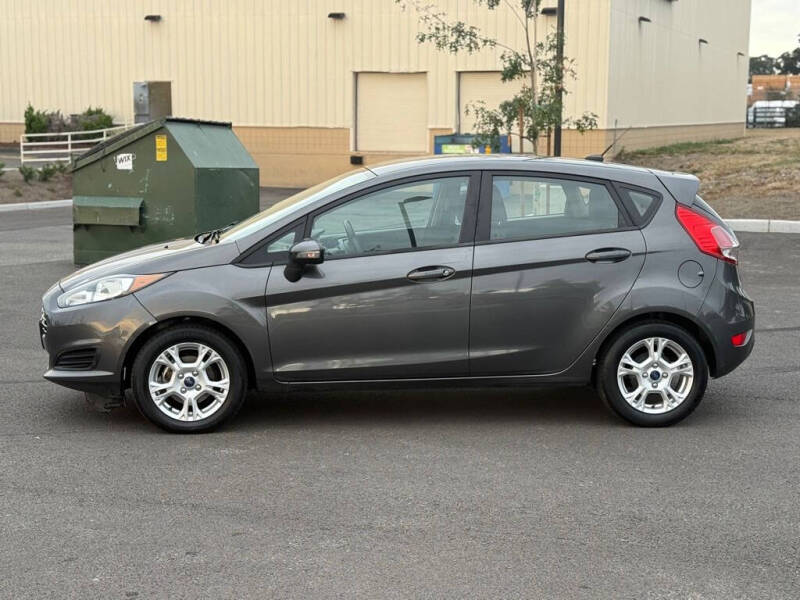 2015 Ford Fiesta SE