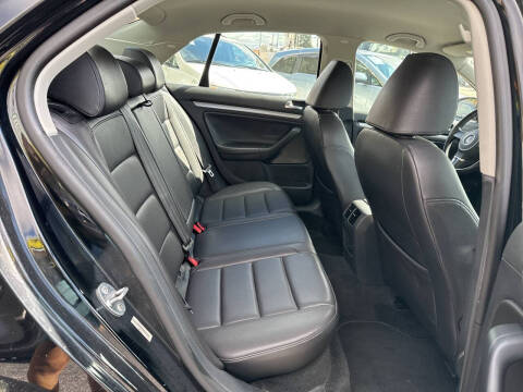 2010 Volkswagen Jetta Limited Edition PZEV