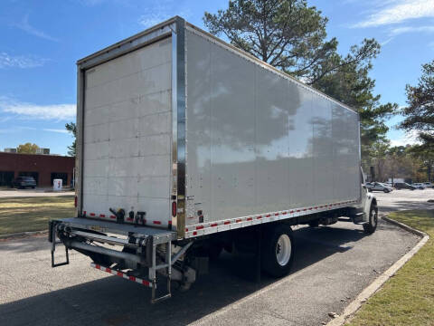 2020 Freightliner M2 106