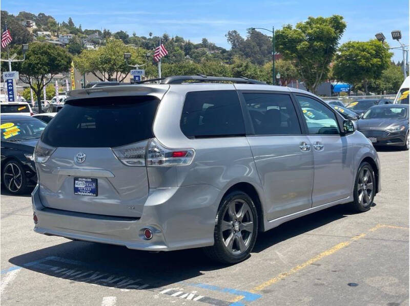 2017 Toyota Sienna