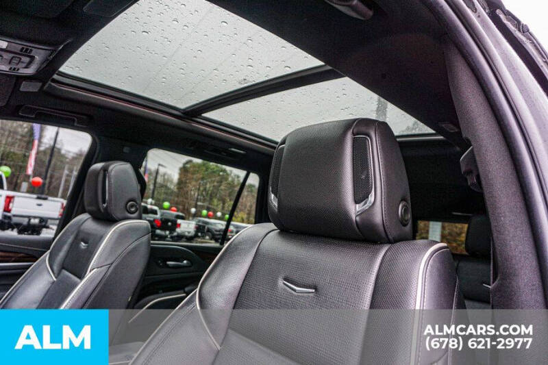 2022 Cadillac Escalade Premium Luxury