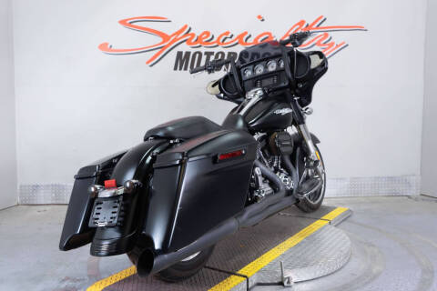 2016 Harley-Davidson Street Glide