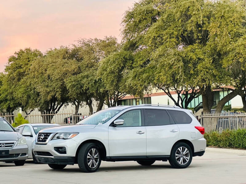2018 Nissan Pathfinder S
