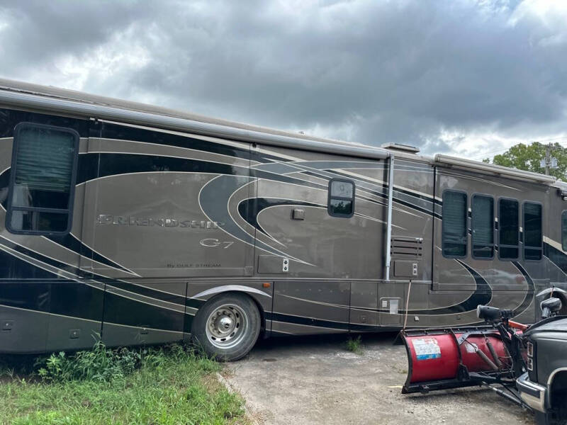 2005 Freightliner XC Chassis