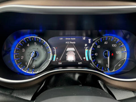 2017 Chrysler Pacifica Touring-L Plus