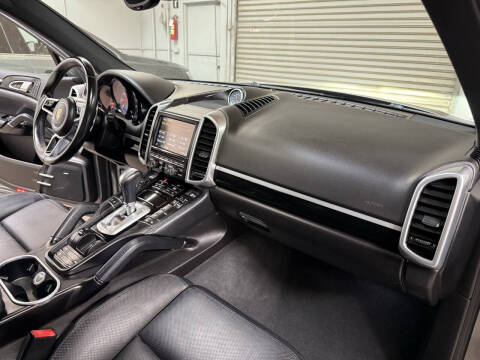 2016 Porsche Cayenne