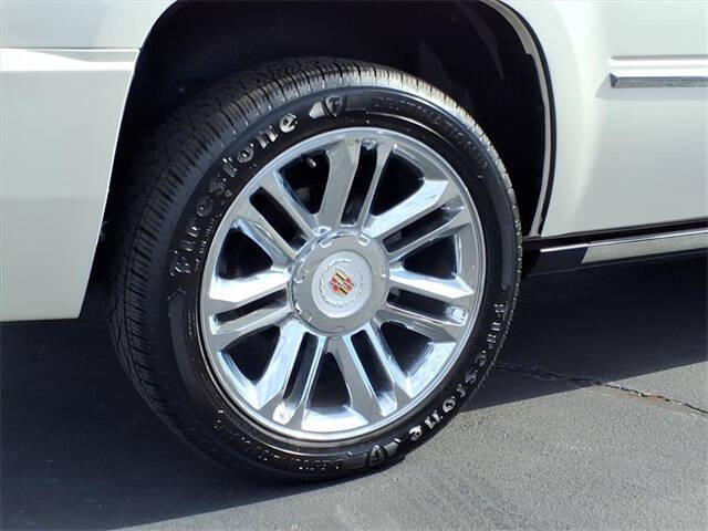 2013 Cadillac Escalade Platinum Edition