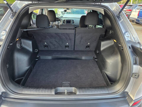 2019 Jeep Cherokee Latitude