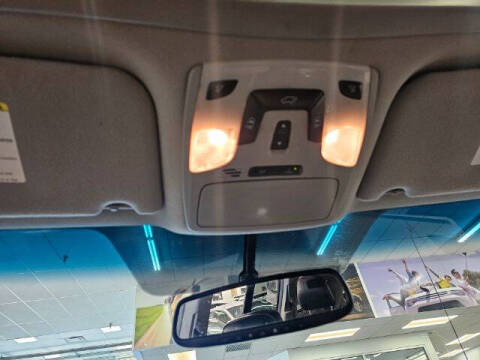 2012 Toyota Sienna SE 8-Passenger